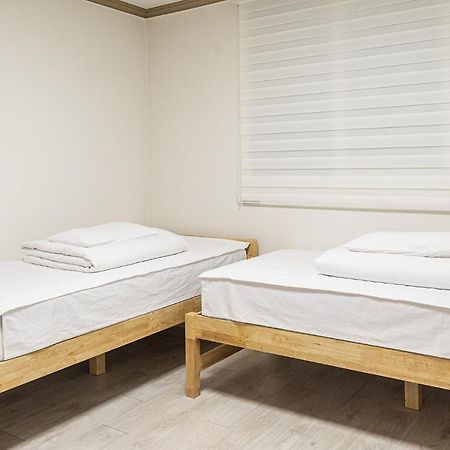 גייאונגג'ו Hwarang Guesthouse מראה חיצוני תמונה